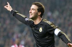 G2观众热烈欢呼！，费德勒迎来十五赛季出色发挥引发球迷热议